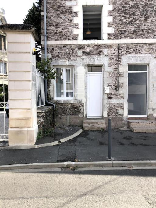 Le 20 La Loire Maison De Bord De Loire Chalonnes-sur-Loire المظهر الخارجي الصورة